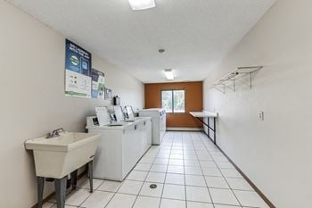 On-site laundry facilities